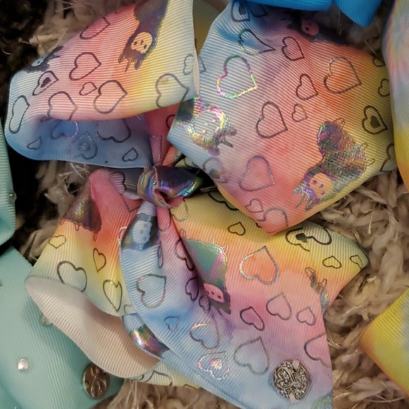 JoJo Siwa bows - Picture 7 of 16